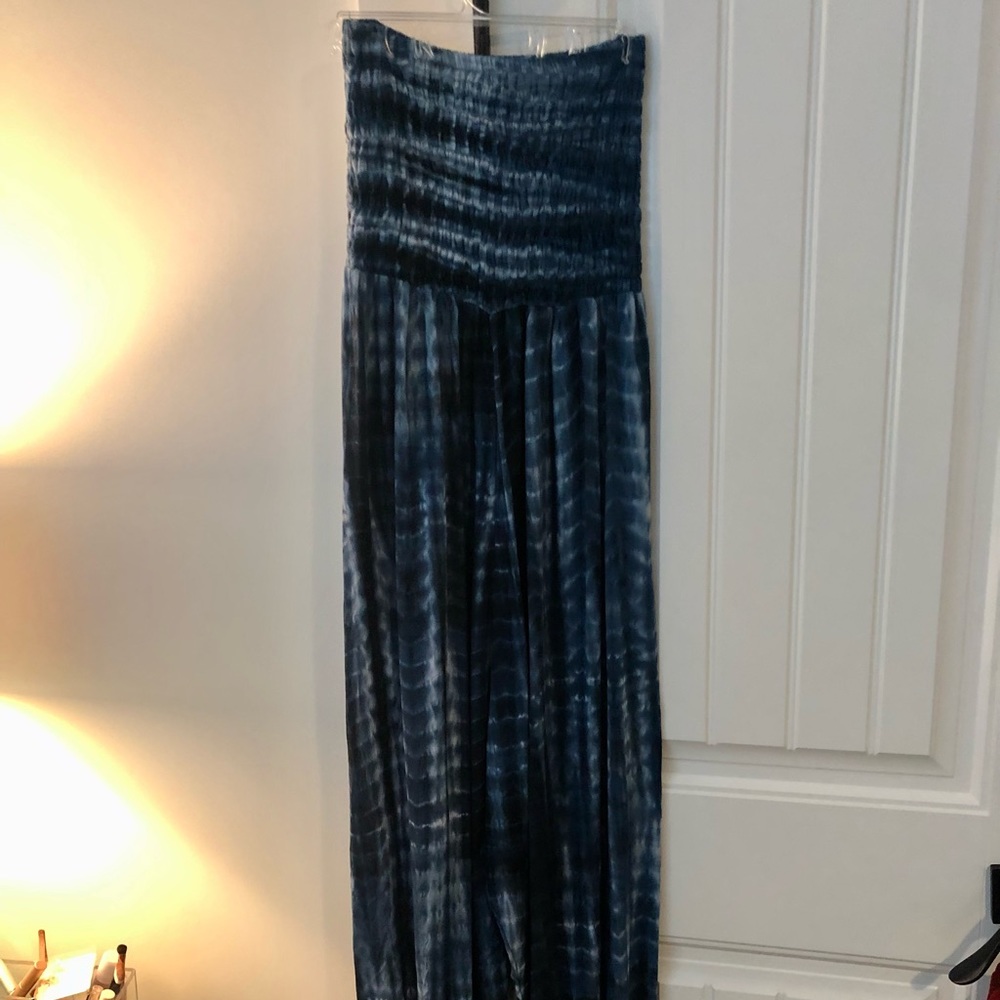 Strapless jumper